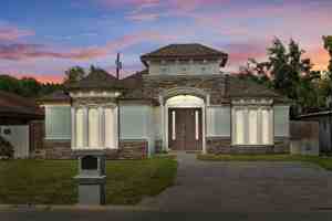 featured image of 2408 Ebony Ave #1