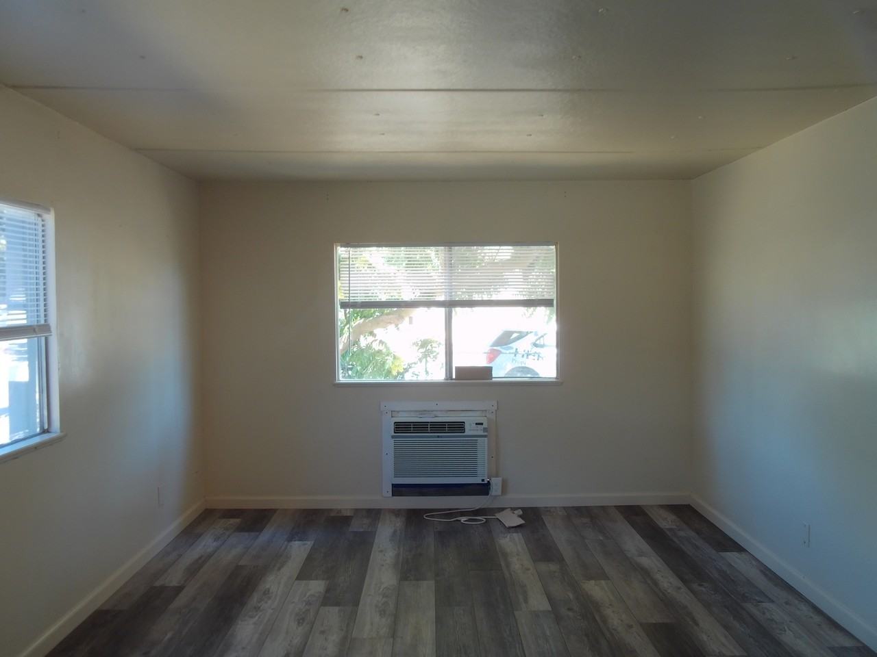 5934 Cohn Ave #1 - Photo 5 of 11