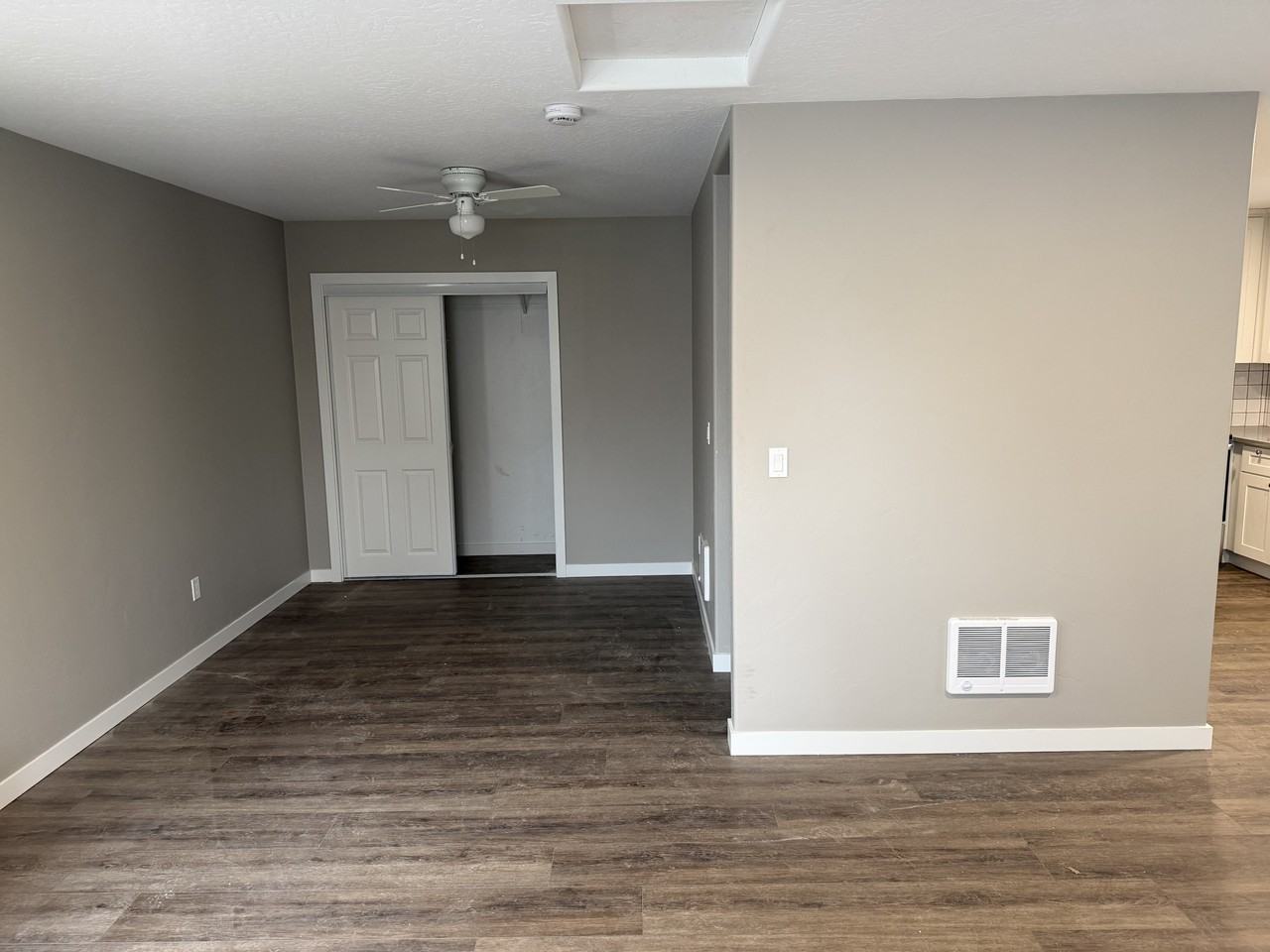 1525 Baker Street NortheastUnit A #1 - Photo 2 of 6