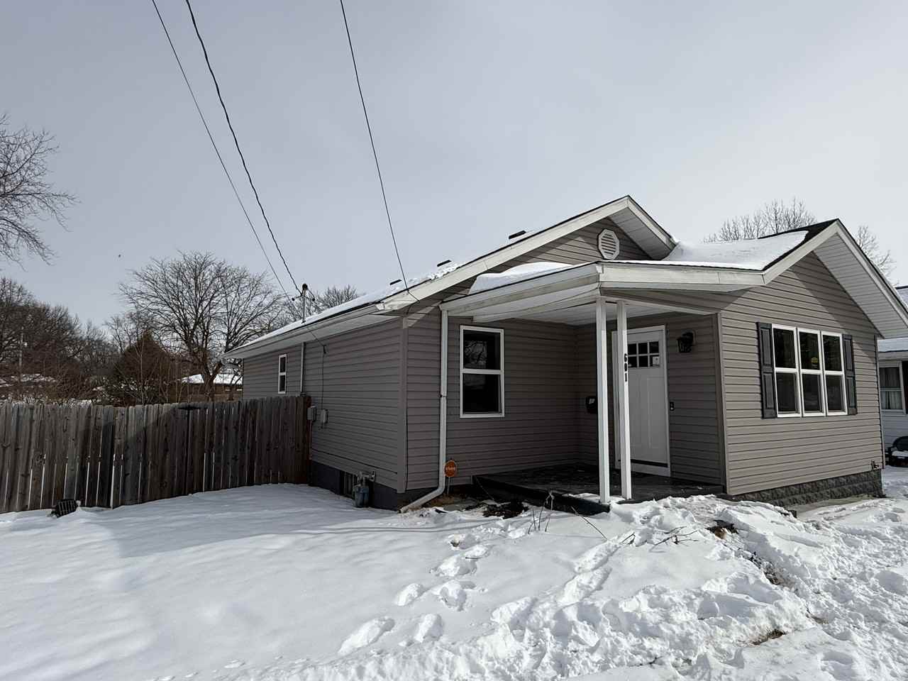 601 Leonard St #1 - Photo 2 of 11