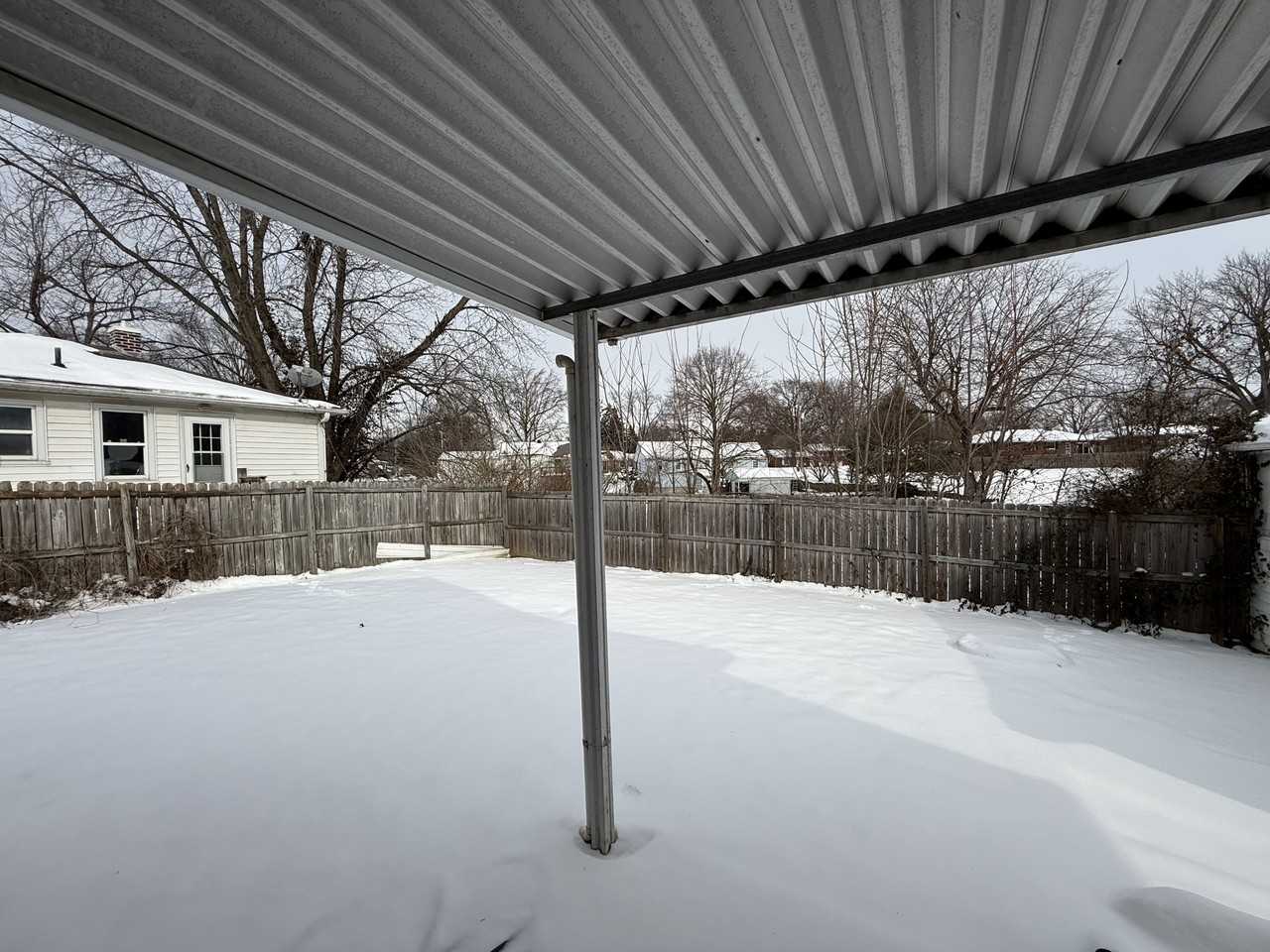 601 Leonard St #1 - Photo 7 of 11