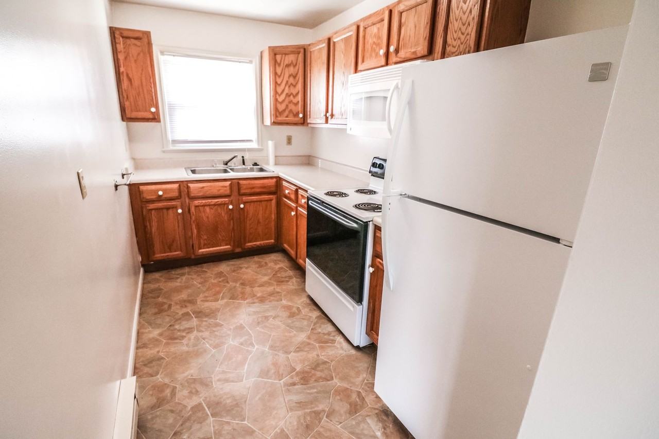 Grant Flats - Photo 4 of 13