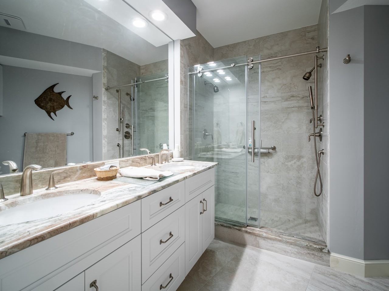 8415 Excalibur Circle - 1unit B 1 #1 - Photo 5 of 12