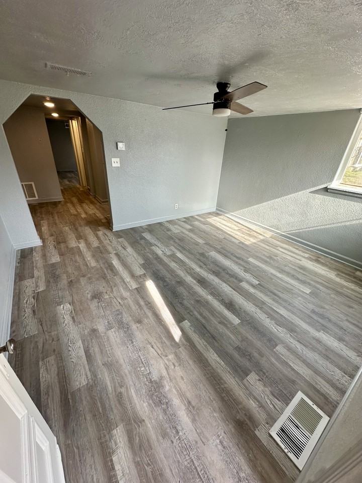 311 E 300 N #311 - Photo 2 of 13