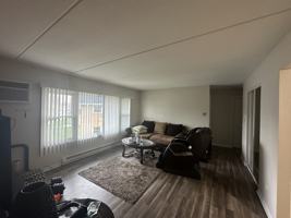 featured image of 221 E Plainfield Rd