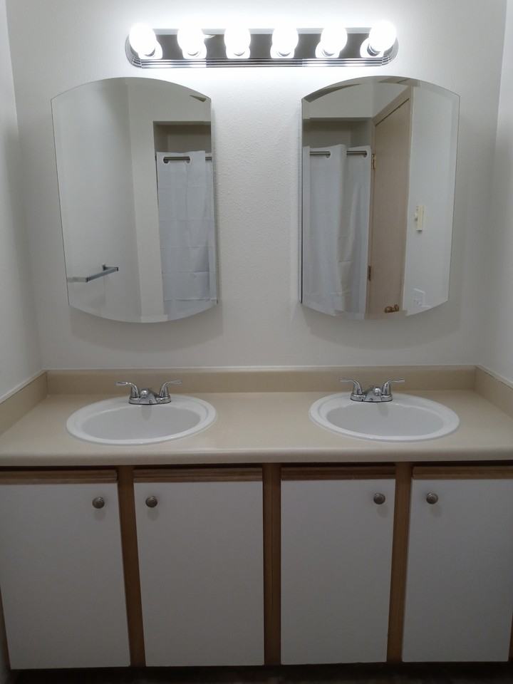 3966 Byron Ave #1-102 - Photo 6 of 11
