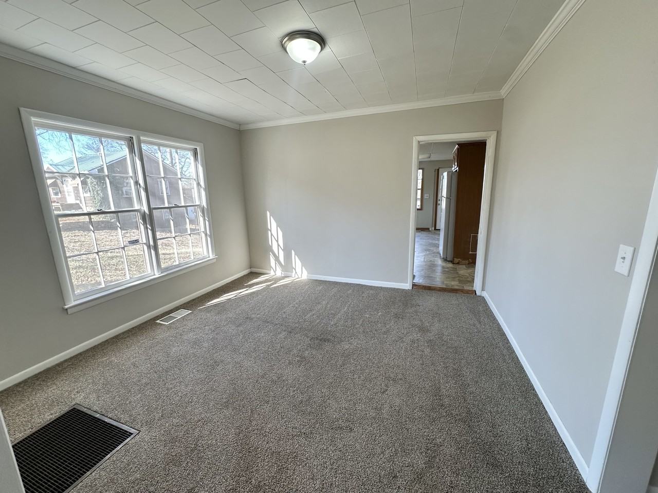 4028 40th Ave N #1 - Photo 4 of 10