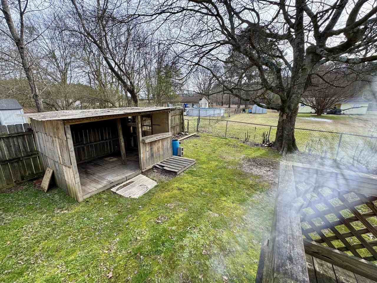 15998 Witty Mill Rd #B - Photo 6 of 9