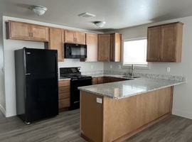 featured image of 686 Caribou St #2