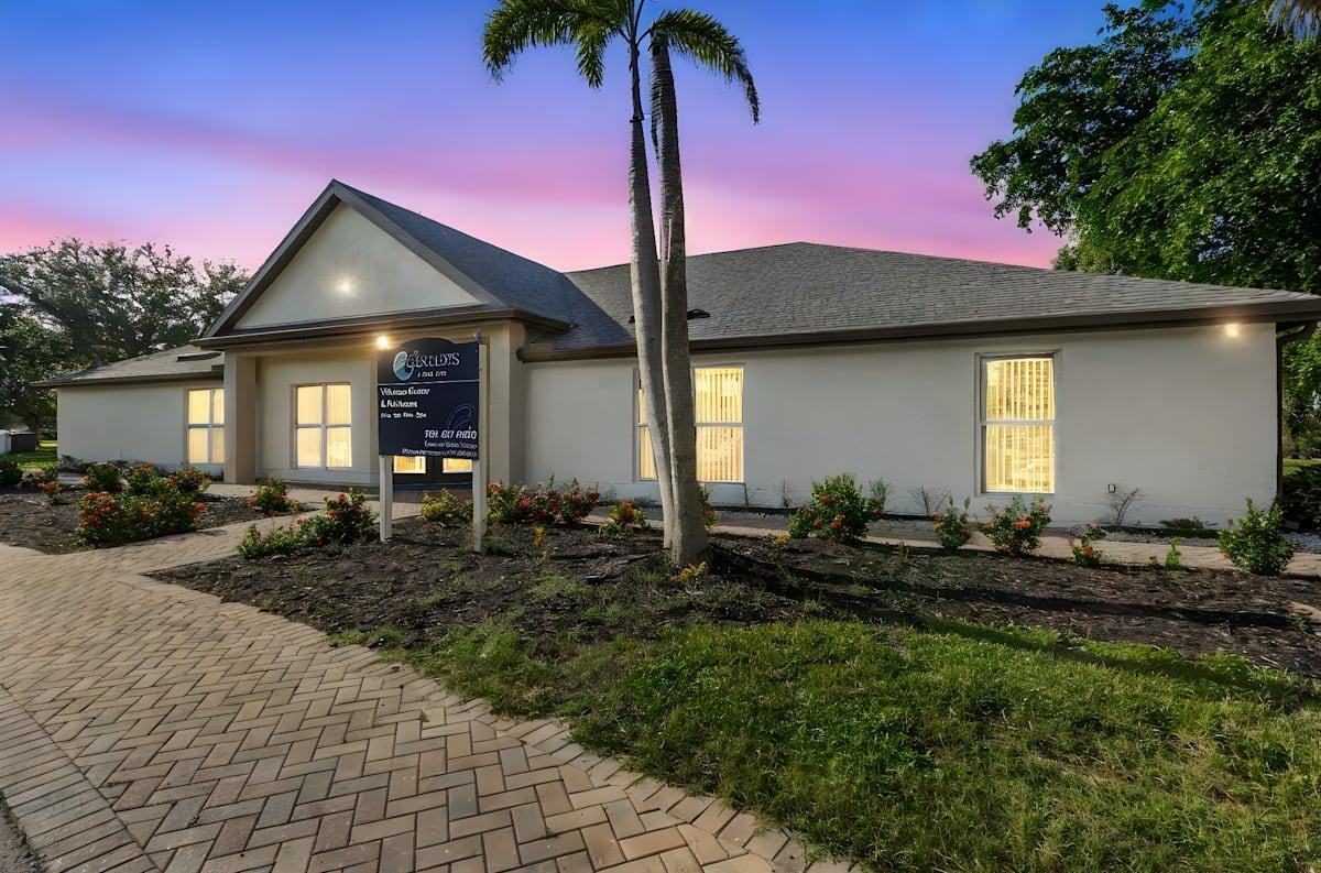 10770 Clear Lake Loop