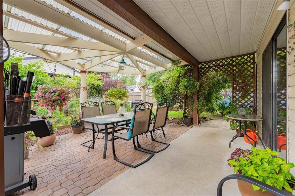 22790 Balabanian Cir - Photo 3 of 23