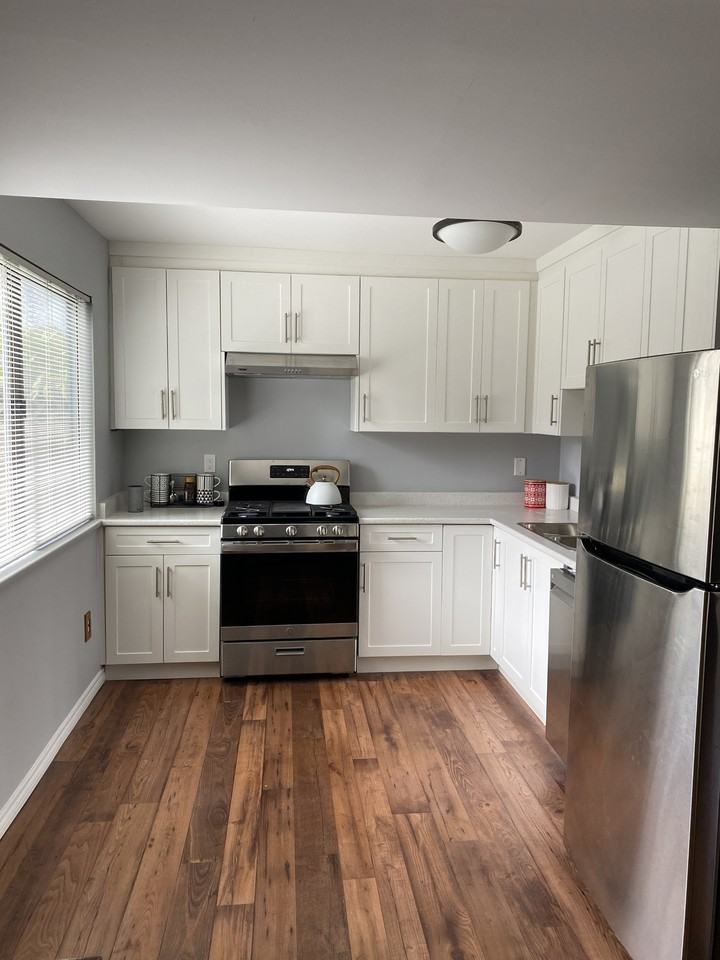 22790 Balabanian Cir - Photo 7 of 23