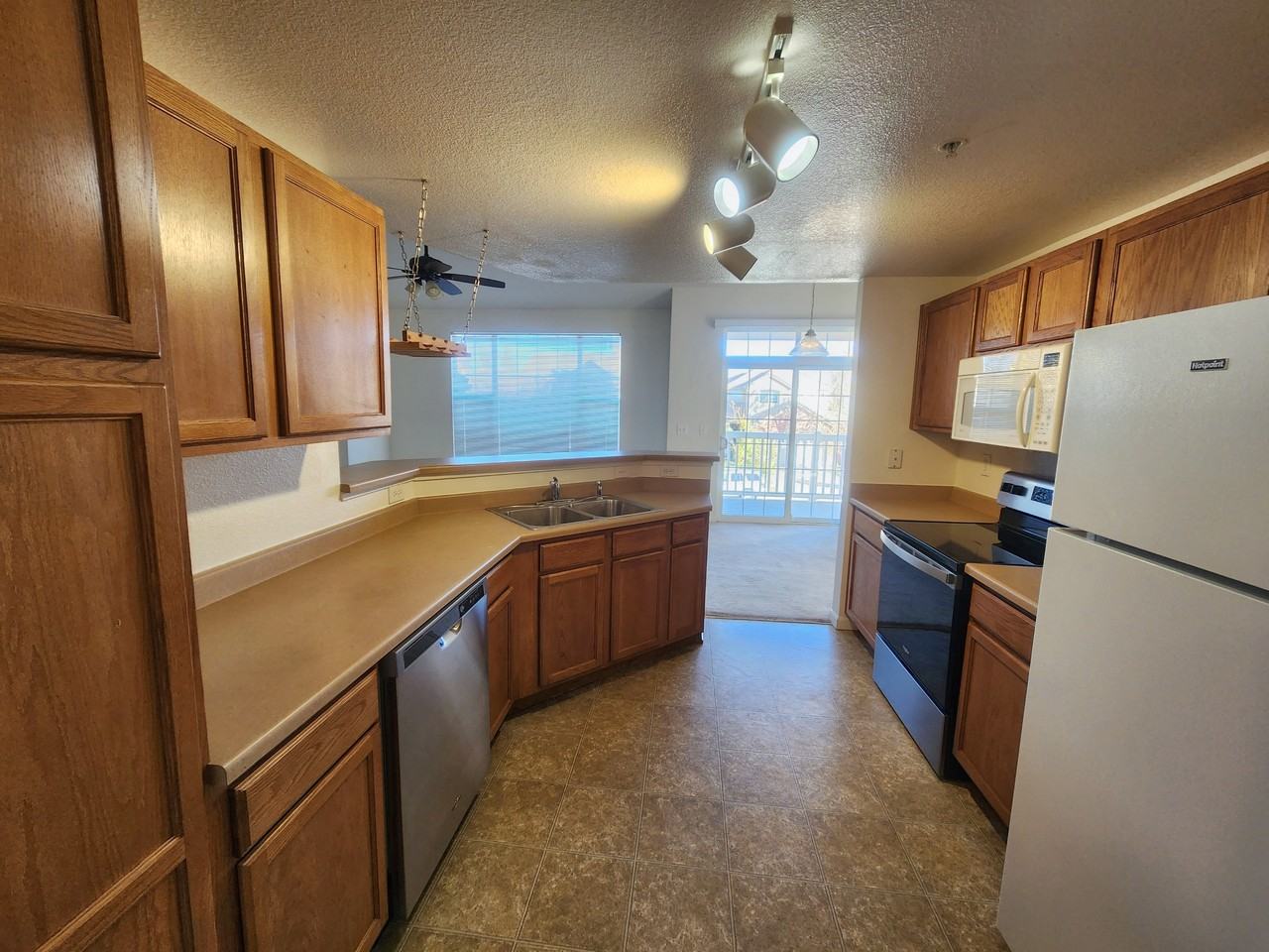 5755 N Genoa Way #208 - Photo 5 of 17