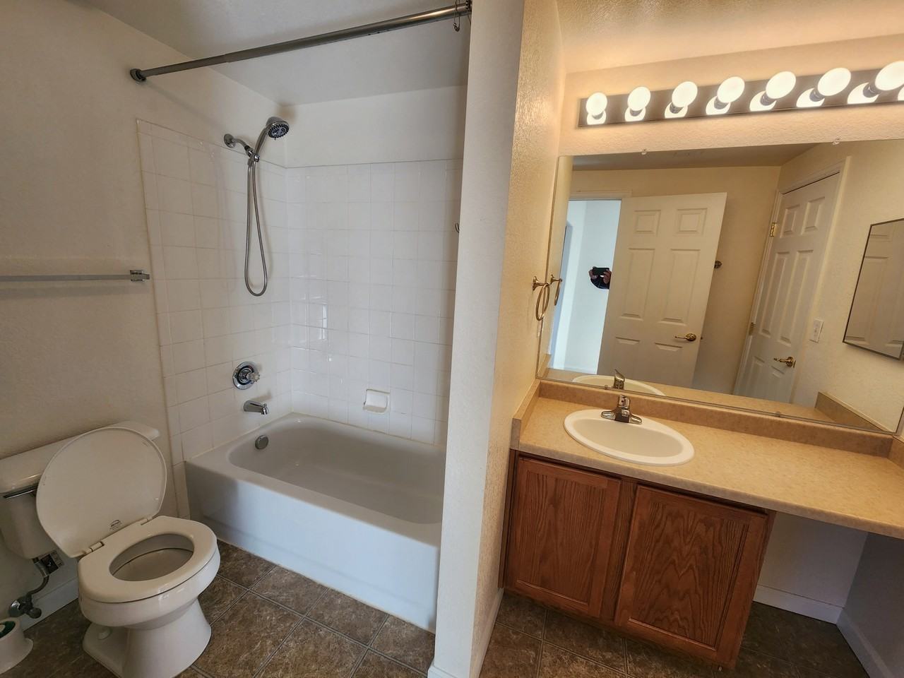 5755 N Genoa Way #208 - Photo 7 of 17