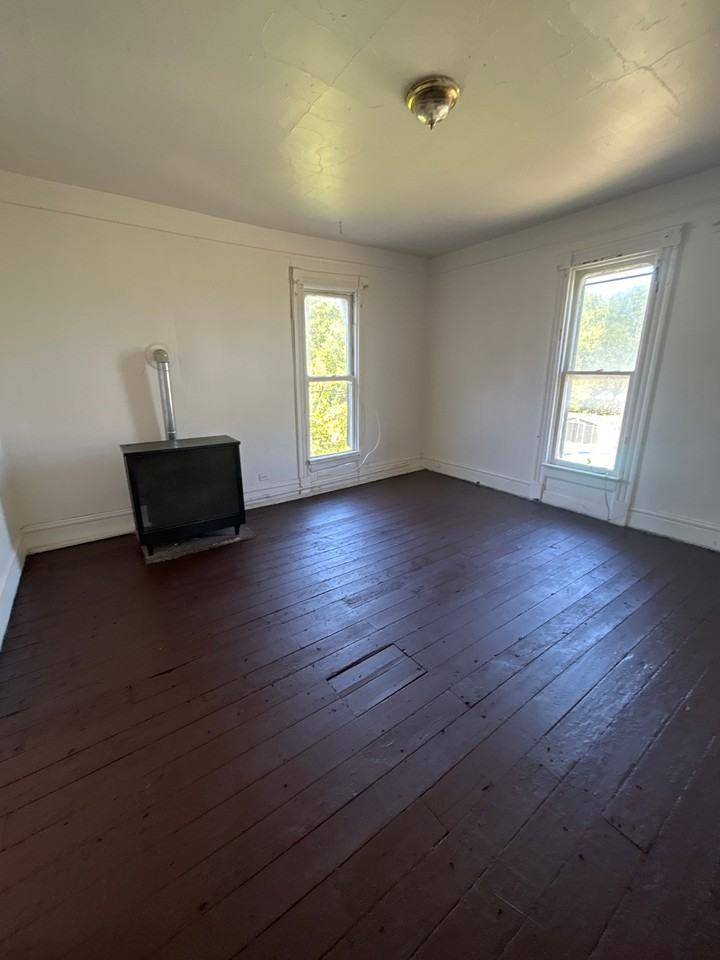 648-650 S Main stUnit 648 #648 - Photo 2 of 8