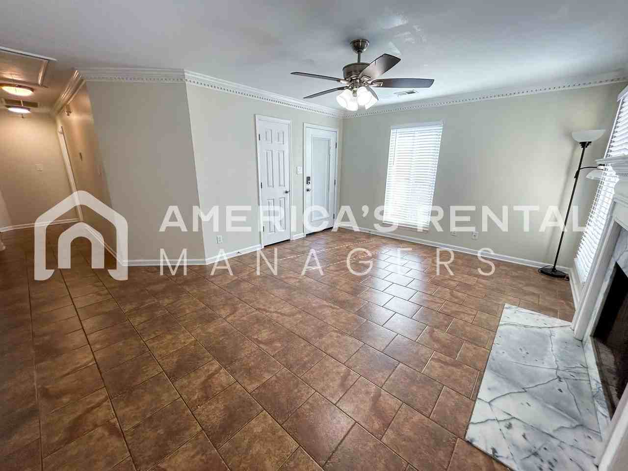 11 Cottage Cir - Photo 6 of 29