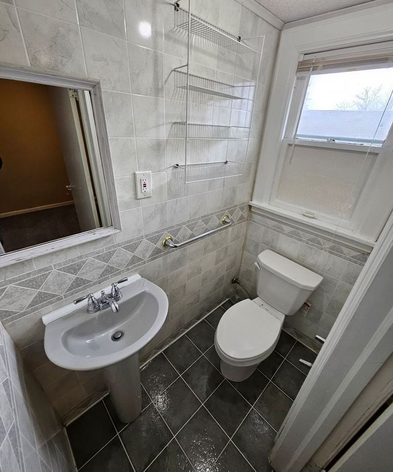 7314 Euclid Ave - Photo 4 of 5