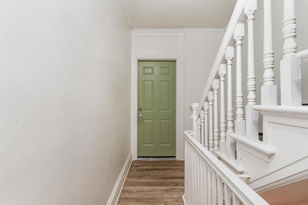 605 N Front St - Photo 3 of 20