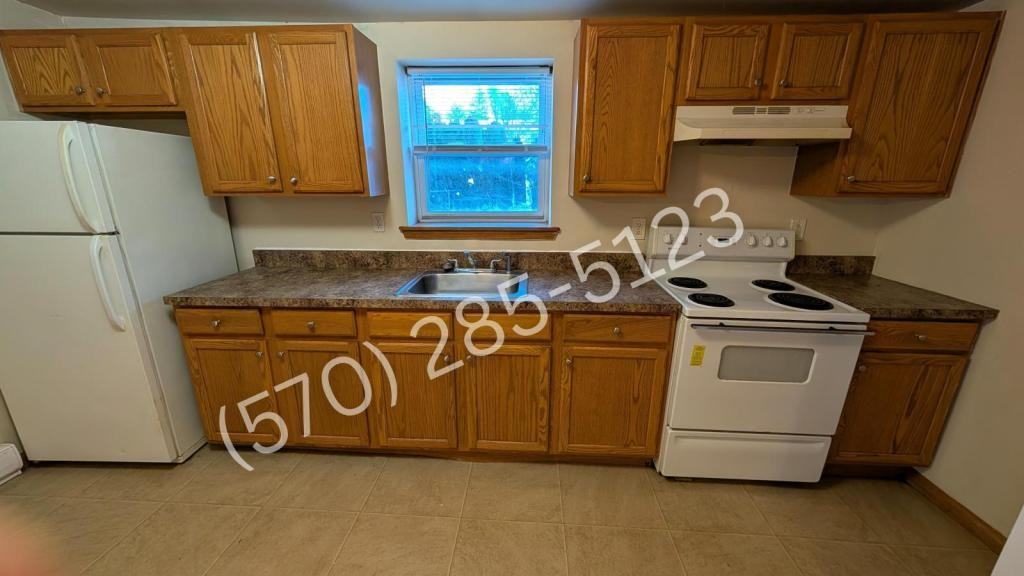 1009 Charles St #2 - Photo 2 of 5