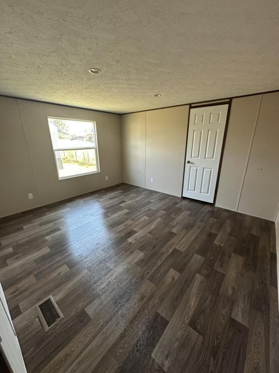 814 S Kern Ave - Photo 7 of 17