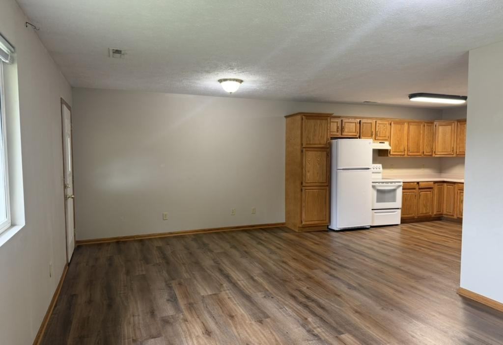 2117 4th St - Photo 2 of 16