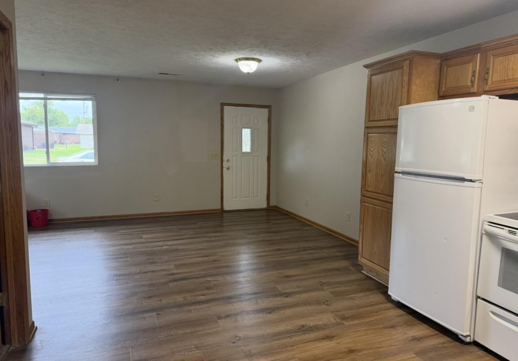 2117 4th St - Photo 5 of 16