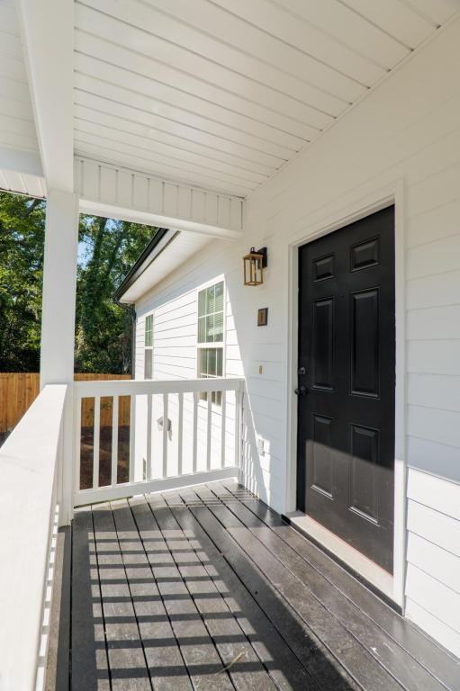 407 W Mary St - Photo 5 of 22