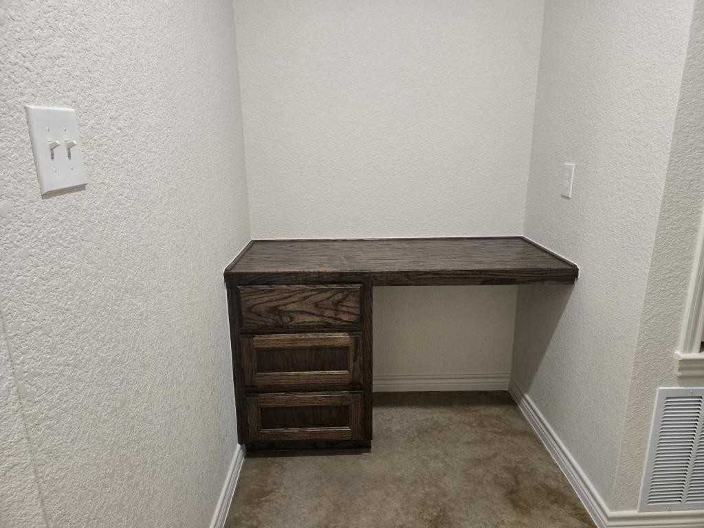 209 Stillhouse Rd - Photo 4 of 11