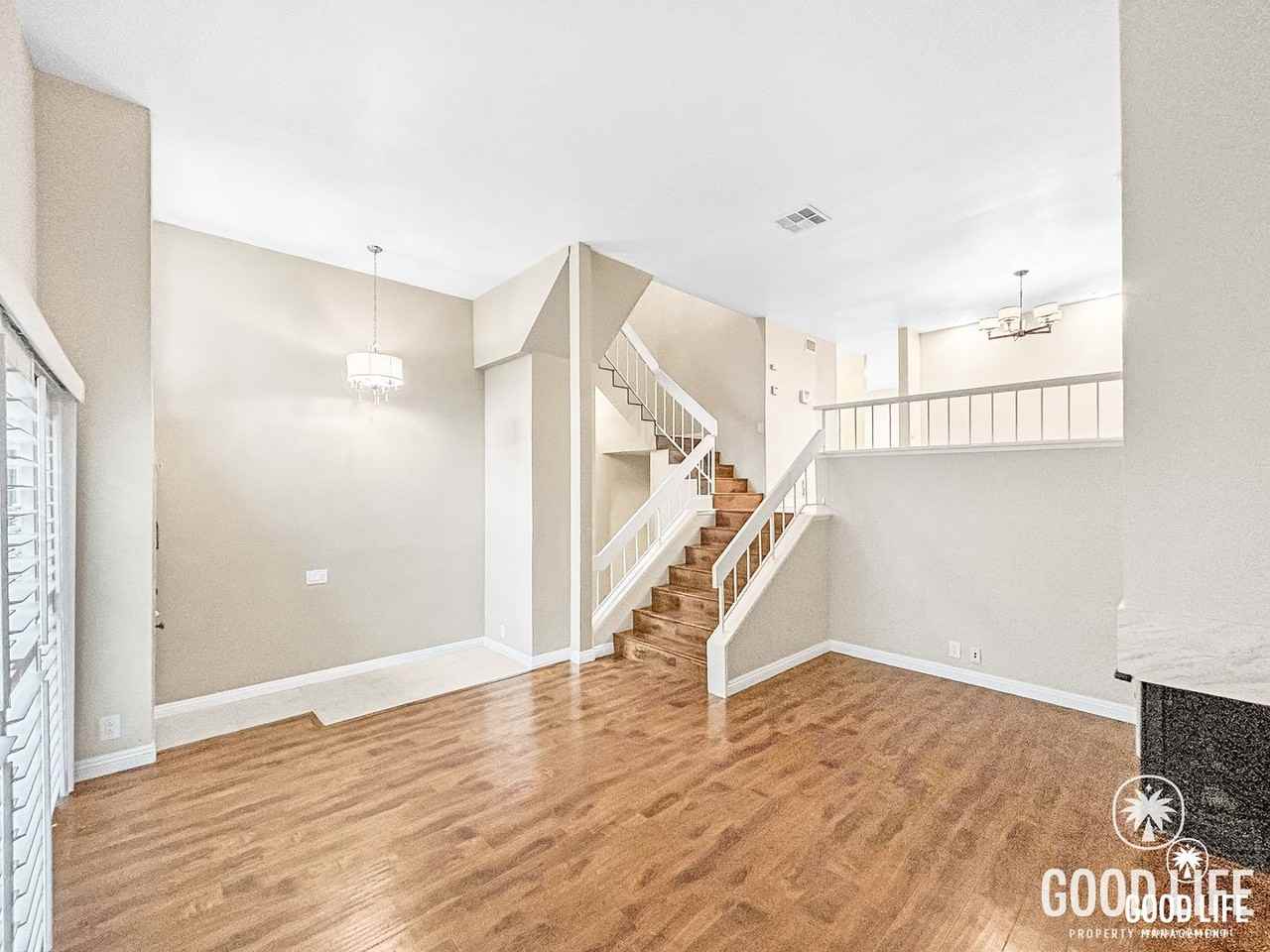 3330 Caminito Eastbluff #149 - Photo 2 of 36