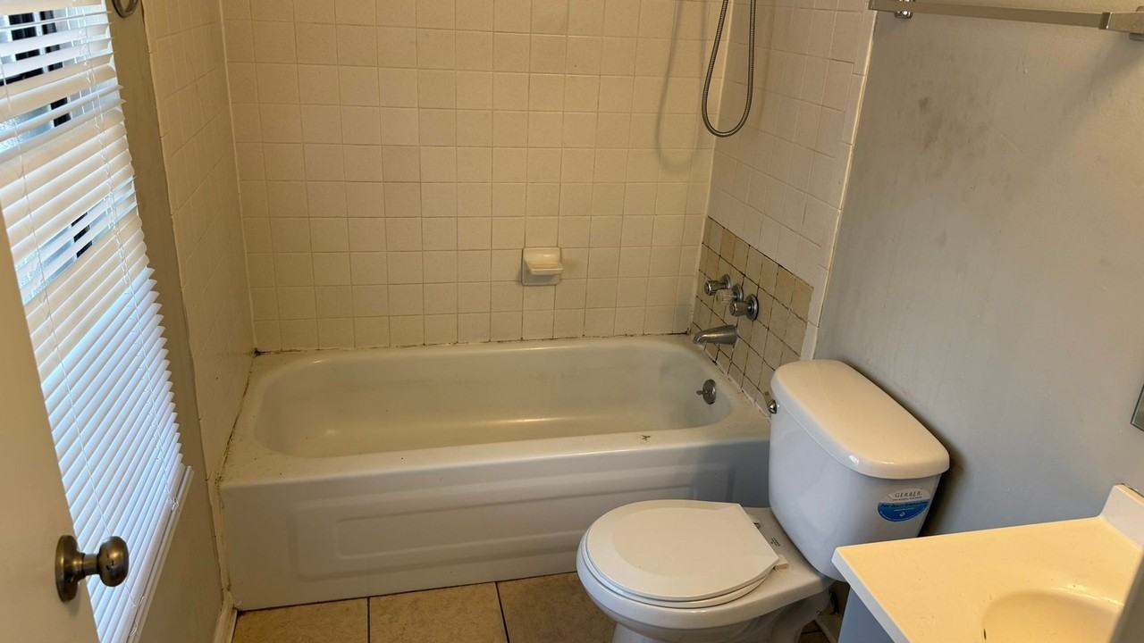 627 Mcdowell Rd - Photo 5 of 19