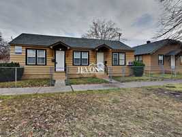 featured image of 301 S 2nd St