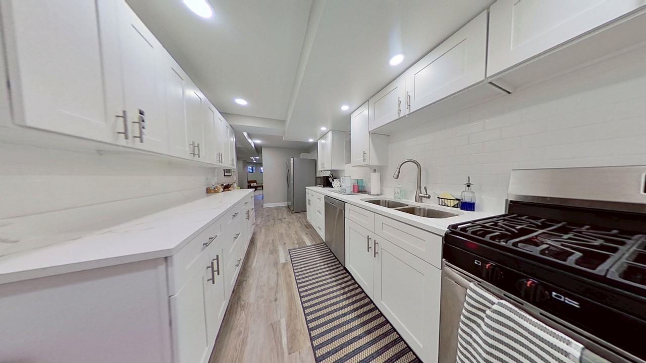 737-39 W. Briar Pl. - Photo 6 of 20