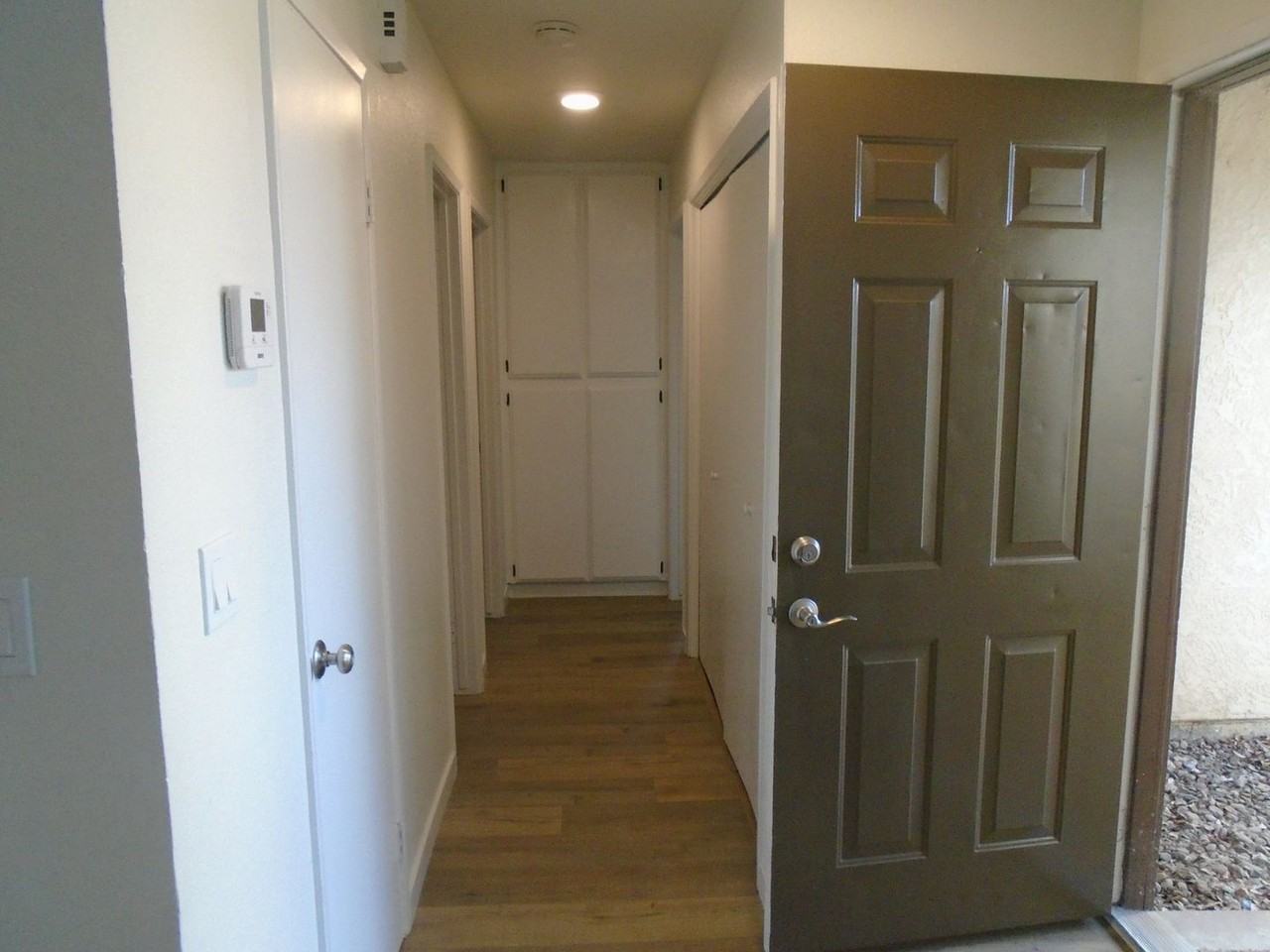 5100 DUNSMUIR 5100 #10 - Photo 7 of 14