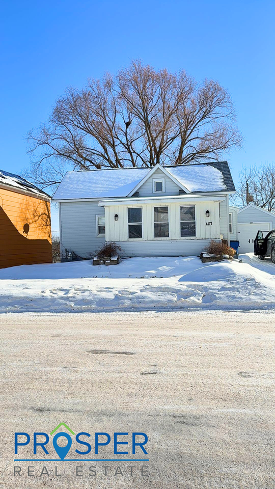 407 East St - Photo 2 of 18