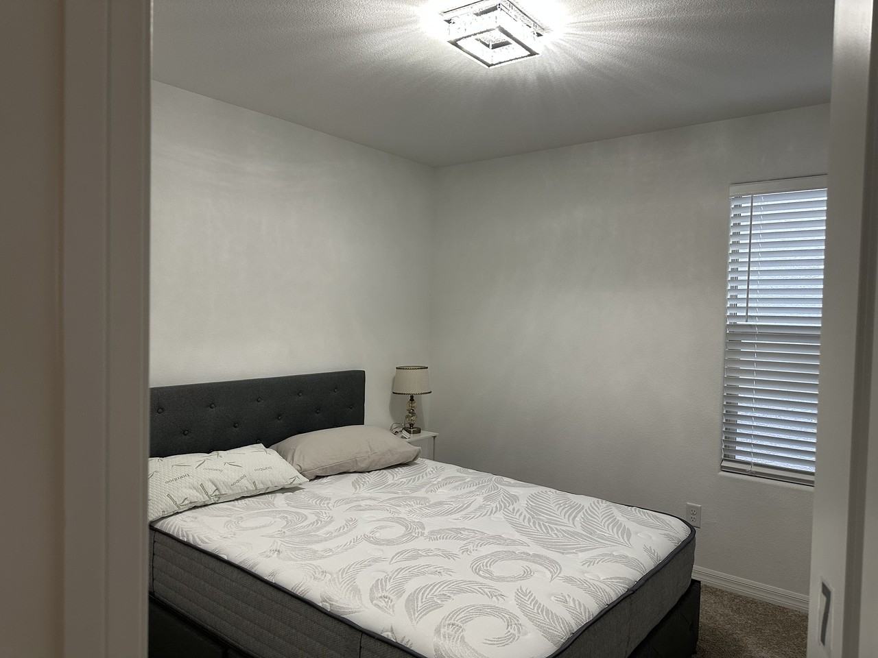 5724 Avondale Rise Way - Photo 5 of 8