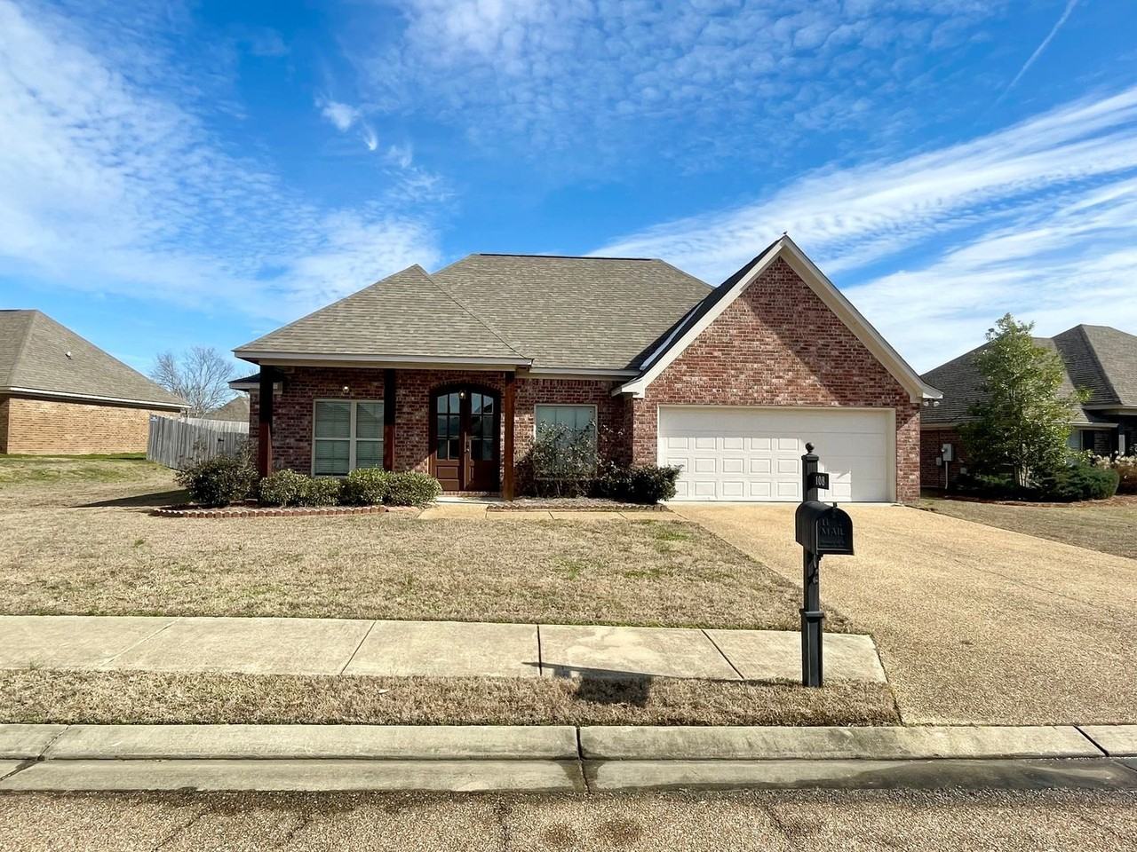 108 Northwind Dr - Photo 2 of 17