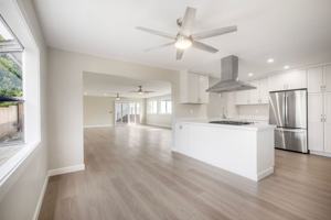 featured image of 3570 Trieste Dr