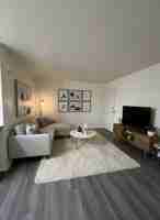 featured image of 639 S Broad St