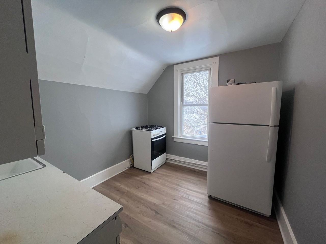 2143 Palace Ave Sw - Photo 7 of 16