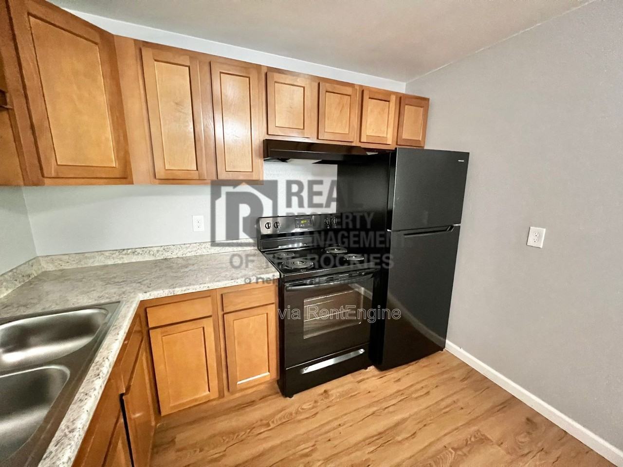 3306 Myers Ct #307 - Photo 3 of 20