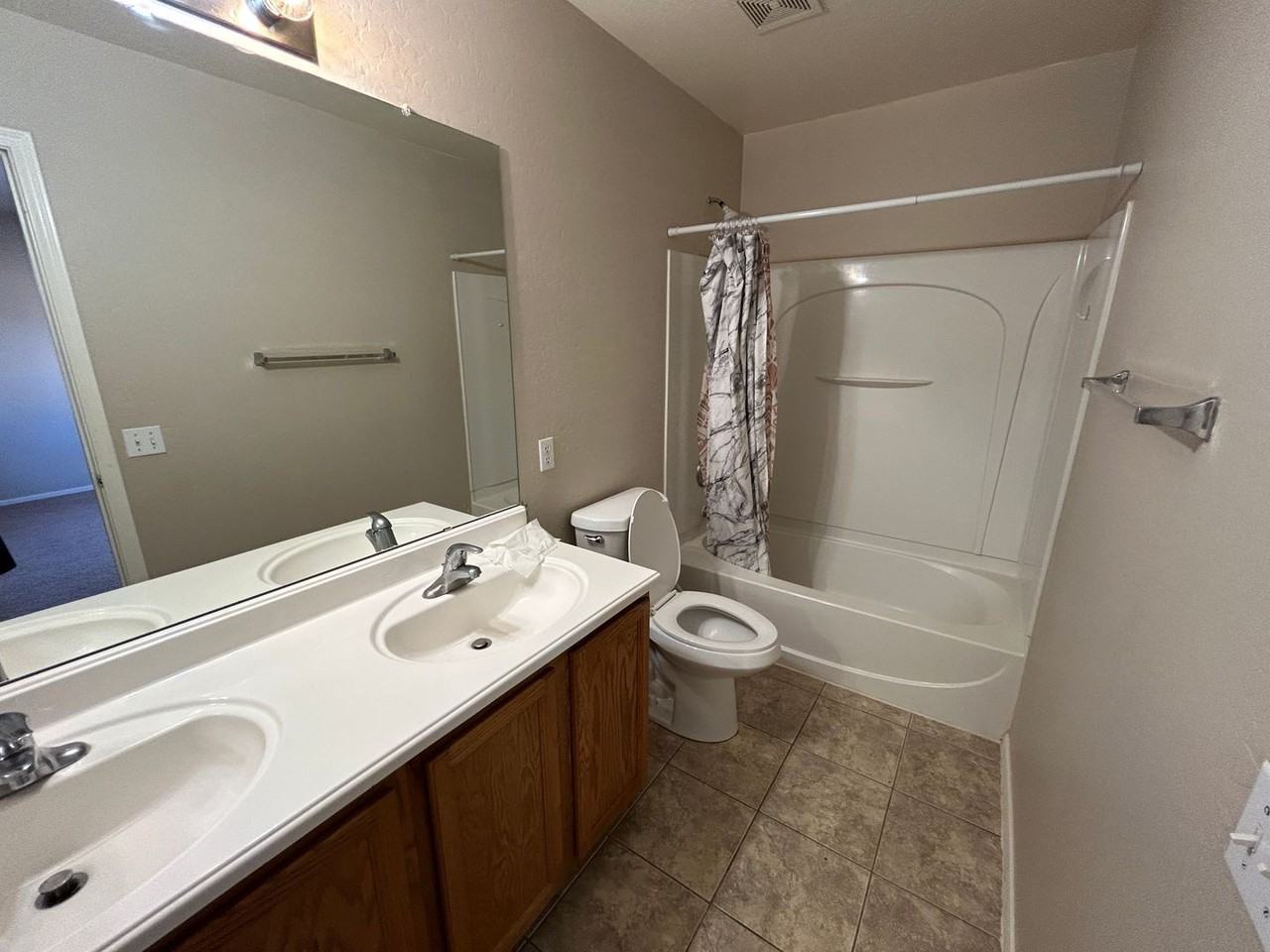 16152 W Calavar Rd - Photo 7 of 14