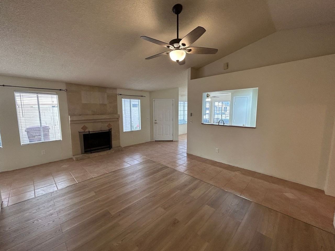 8835 W Charleston Ave - Photo 7 of 25