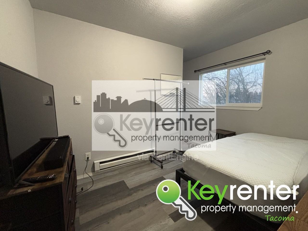 228 E 62nd St #4 - Photo 3 of 16