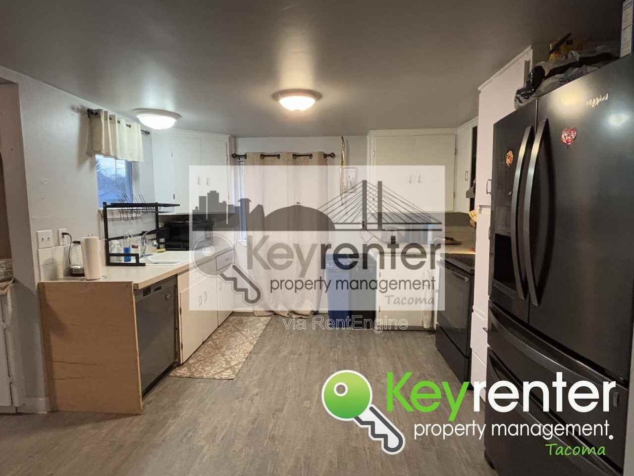 228 E 62nd St #4 - Photo 7 of 16