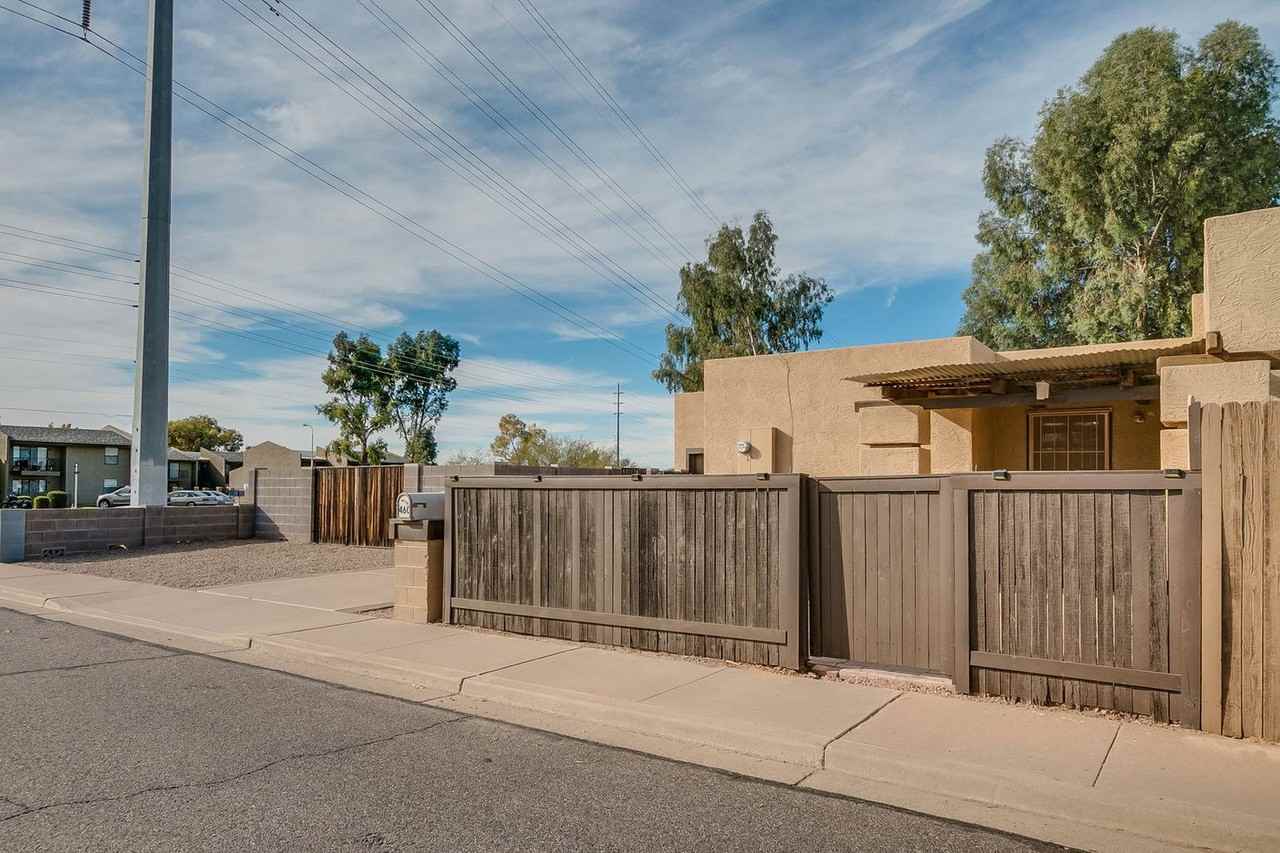 460 N 64th Pl - Photo 6 of 50