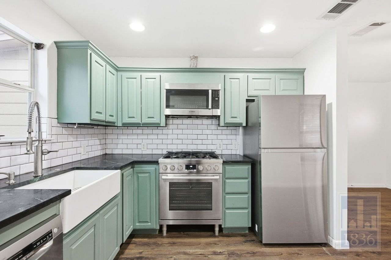 2003 Tillery St - Photo 7 of 50