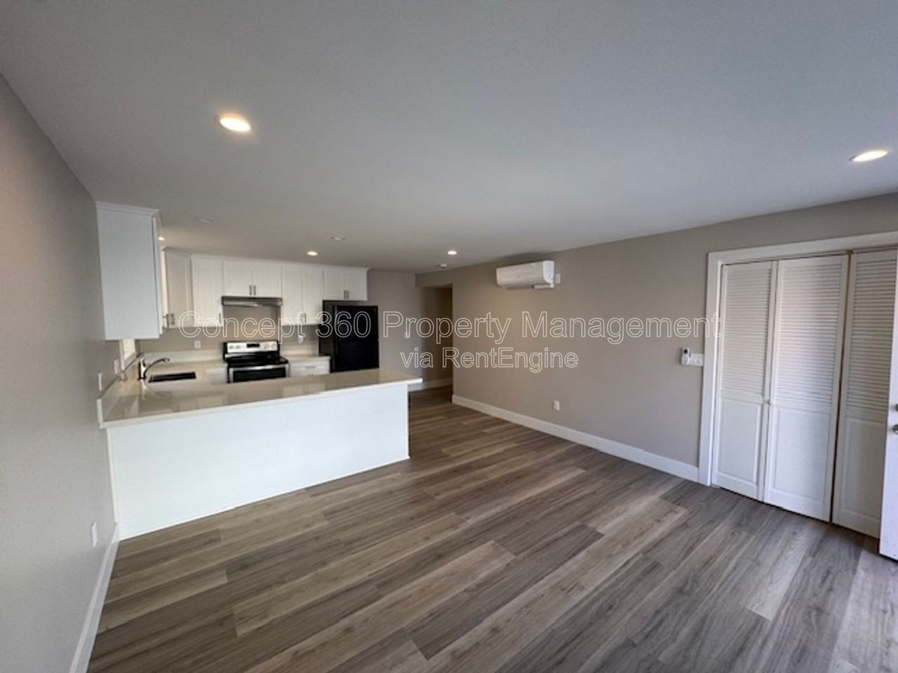 1421 Obispo Ave #A - Photo 5 of 33