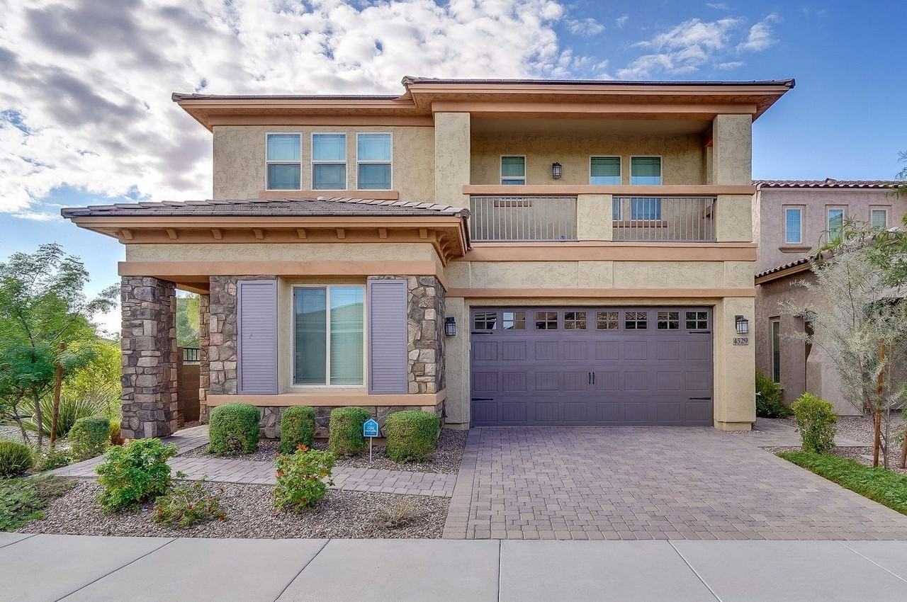 4529 E Vista Bonita Dr - Photo 2 of 50