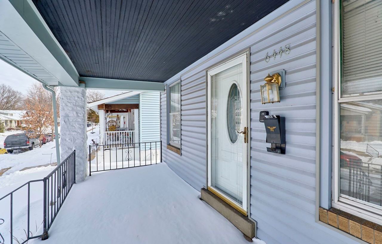 6448 Wanda Ave - Photo 4 of 38