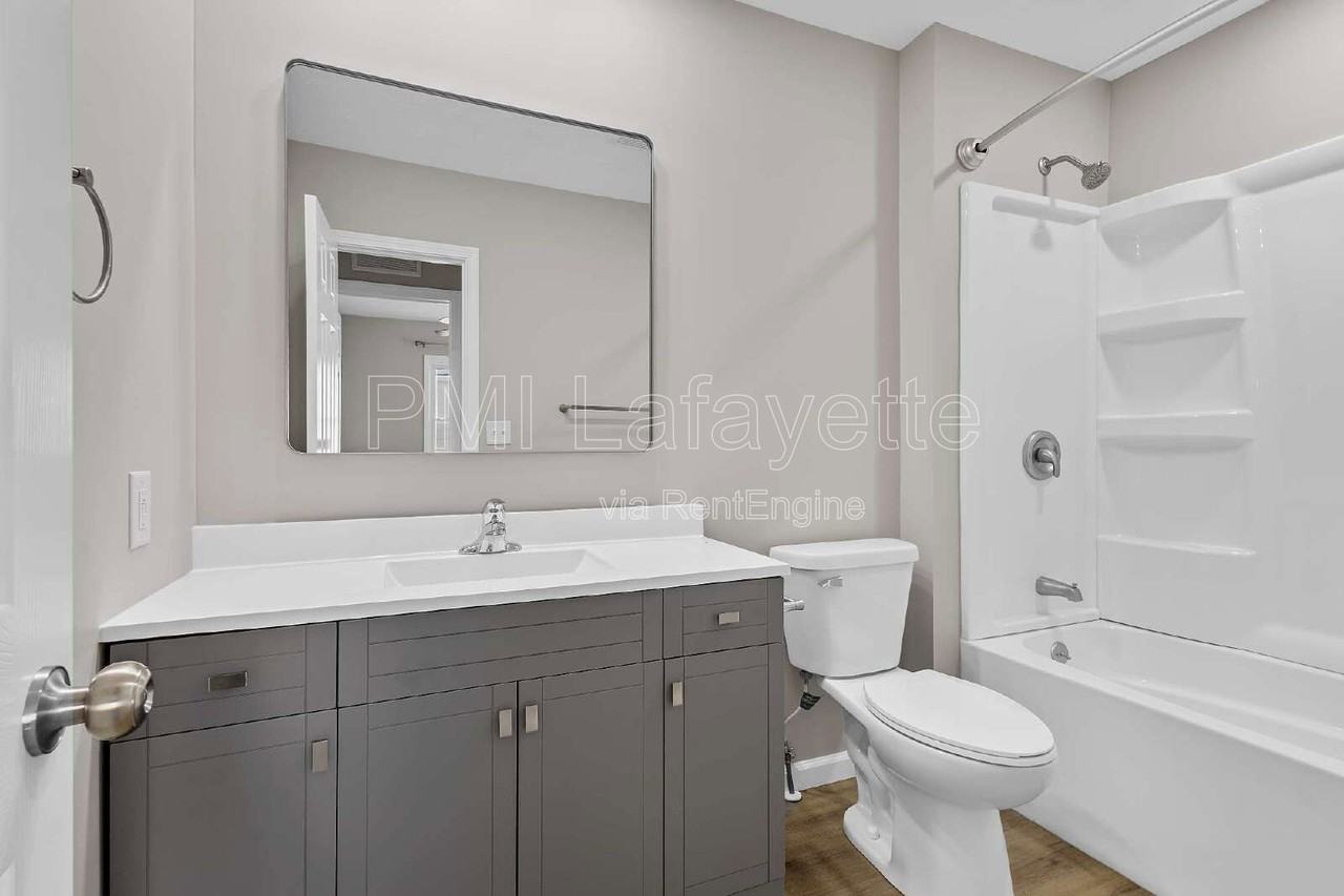 312 Highland Dr - Photo 7 of 19